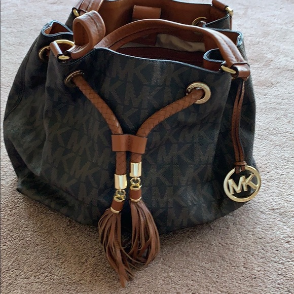 Michael Michael Kors satchel - Picture 2 of 6